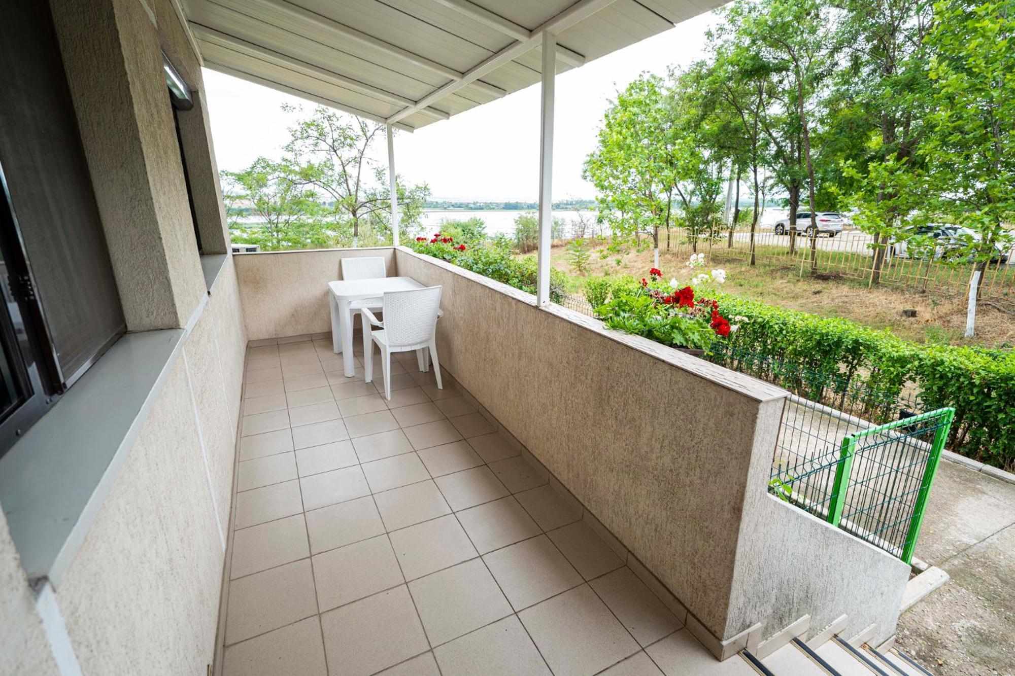 Noblesse Suite Galaţi Exteriör bild