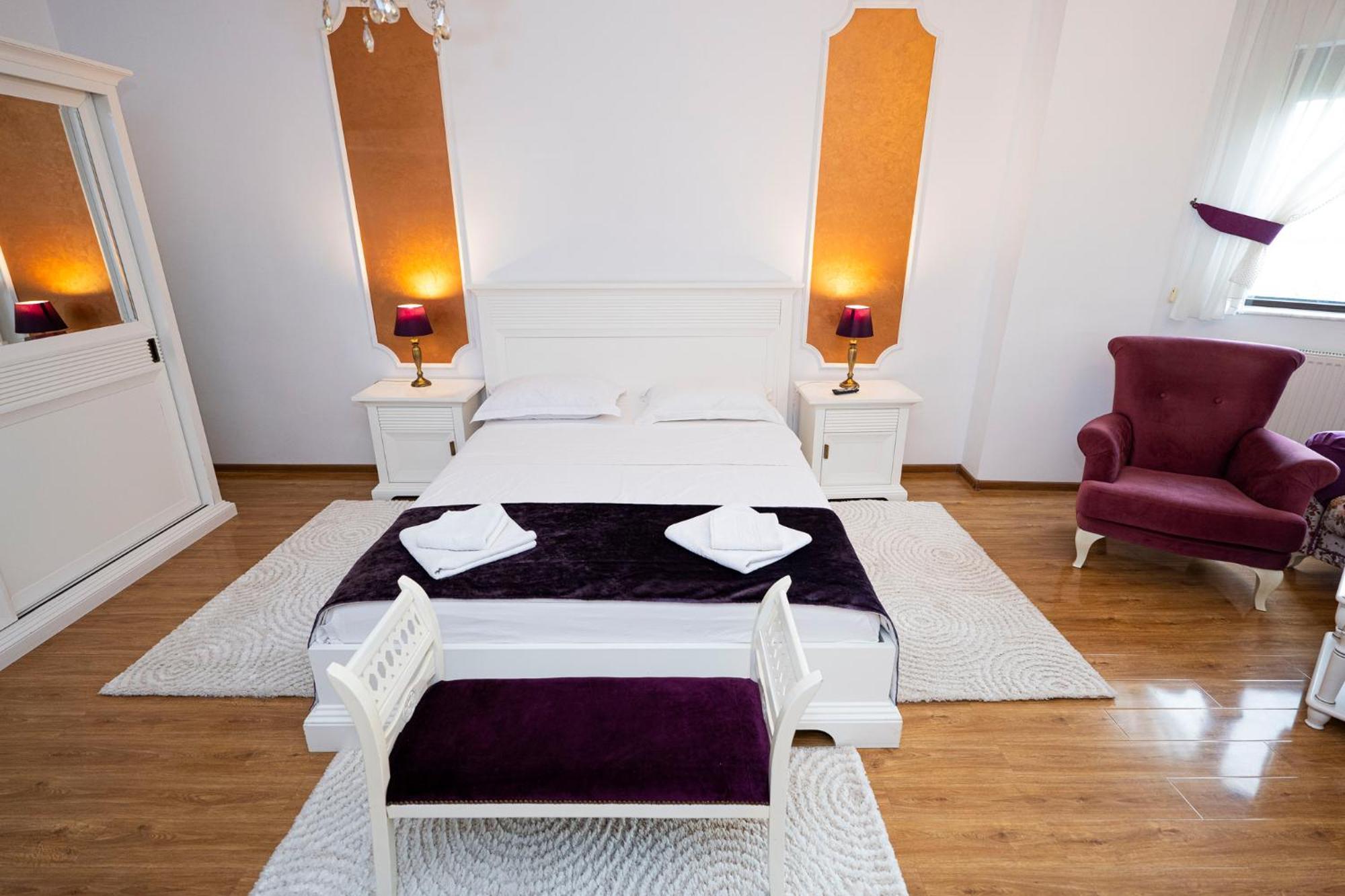 Noblesse Suite Galaţi Exteriör bild