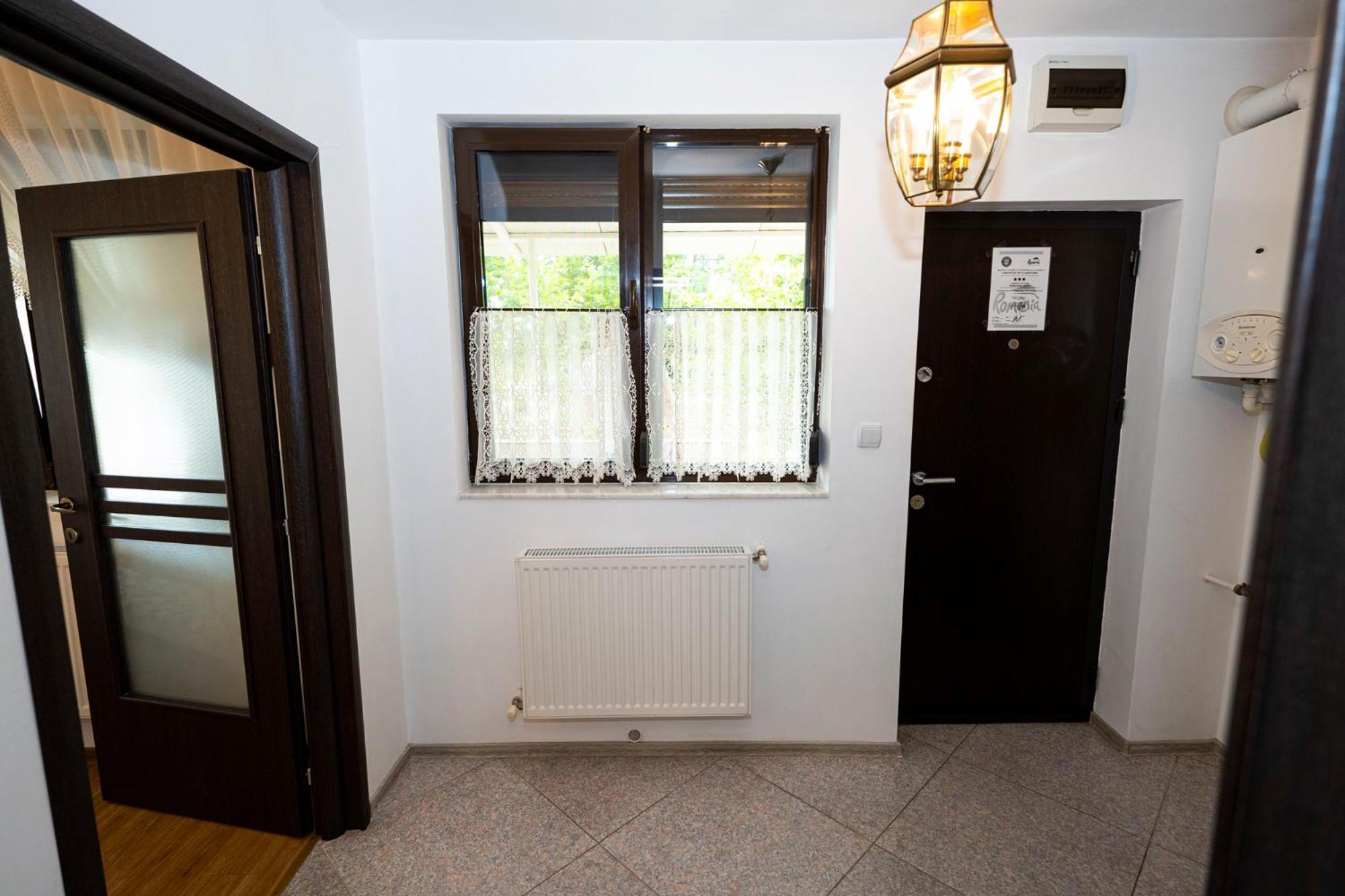 Noblesse Suite Galaţi Exteriör bild